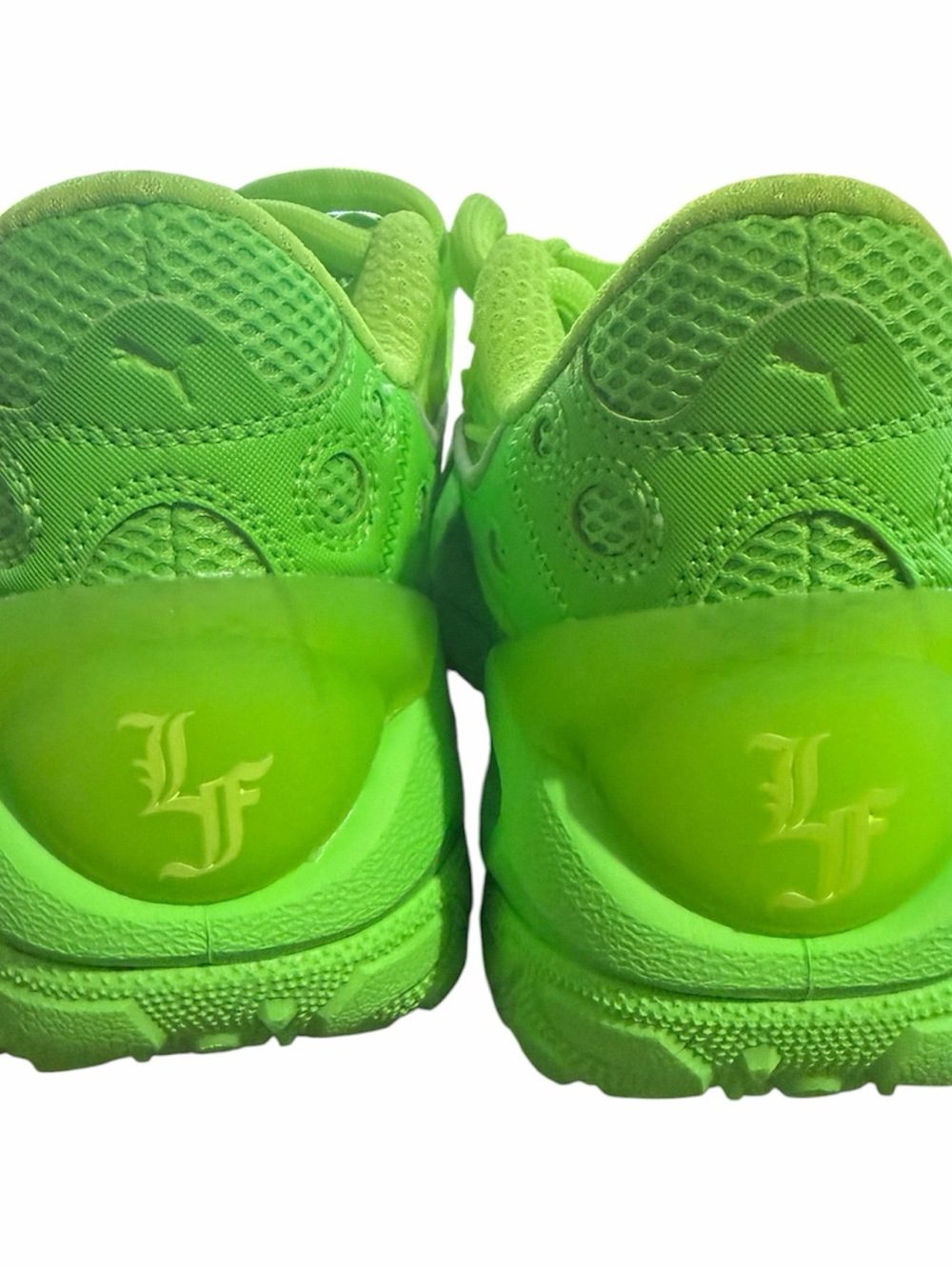 Size 9.5Puma La France RNNR Fluro Green Pes-Green Glare 312274-04 Men Lamelo Bal - Picture 4 of 5